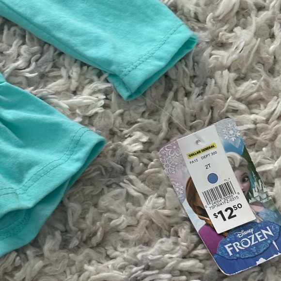 Disney Frozen Toddler Shirt size 2T Elsa Anna Sisters Strong Bond New - Picture 3 of 8